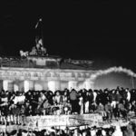 31.12.1989: Getrübte Silvesterparty am Brandenburger Tor