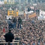 04.11.1989: 500000 Menschen auf Groß-Demo in Ost-Berlin