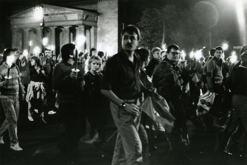 07.10.1989: Zahlreiche Proteste am Rande der Feierlichkeiten zum 40. Jahrestag der DDR