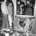 15.01.1990: Stürmung der Stasi-Zentrale in Ost-Berlin, gegen Honecker und Mielke wird wegen Hochverrats ermittelt.