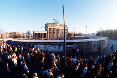 22.12.1989: Brandenburger Tor wieder offen