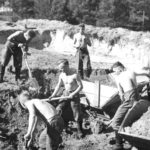 26.06.1935: "Reichsarbeitsdienst" wird eingeführt.