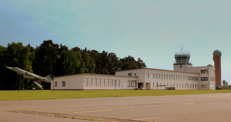 Berlin: Milit