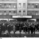 Westdeutsche Handelskonzerne belohnen sich