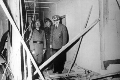 42 Attentate auf Adolf Hitler: War es die “Vorsehung”, die ihn rettete ?