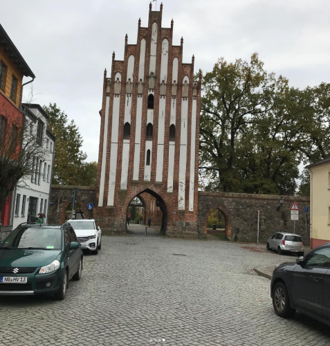 Neubrandenburg: Stadttore