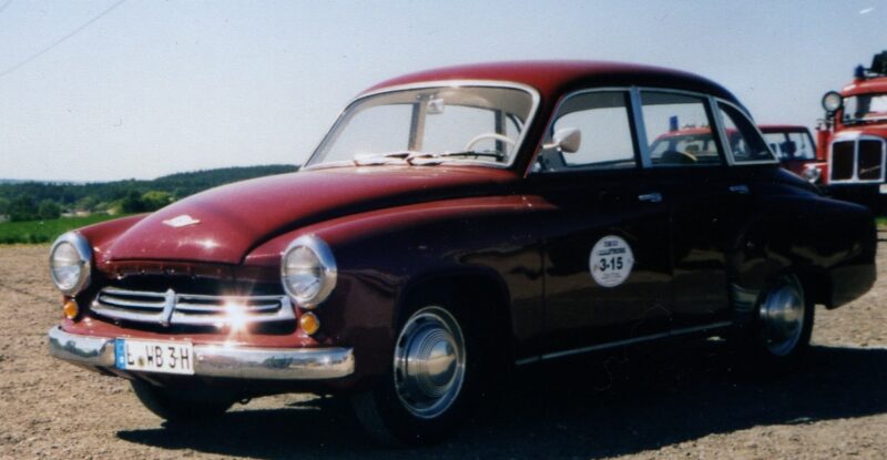 "Kultauto Wartburg - Von Zweitaktduft und Schrauberlust" am 08.04.2025 im MDR