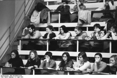 “Die Charité – Ein Krankenhaus im Kalten Krieg” am 21.05.2025 im RBB