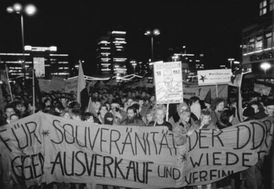 "DDR - Die entsorgte Republik" am 08.10.2025 im 3SAT