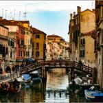 "Rätselhafte Orte der Geschichte" am 30.03.2026 im PHOENIX