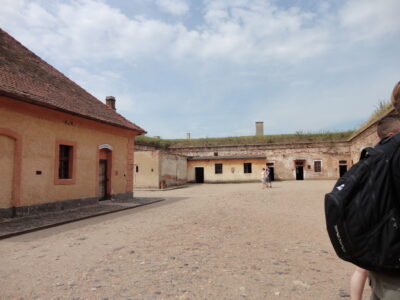 "Befreiung aus dem KZ" am 12.04.2026 im PHOENIX