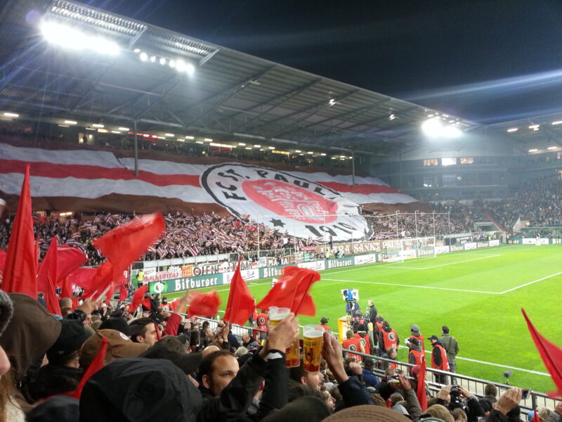 “Vom Hakenkreuz zum Totenkopf” am 18.05.2026 im ARD
