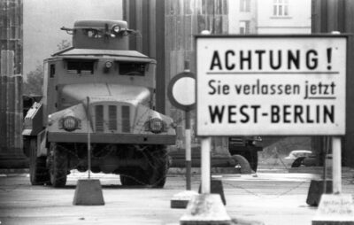 "Mauerjahre - Leben im geteilten Berlin" am 09.08.2026 im PHOENIX