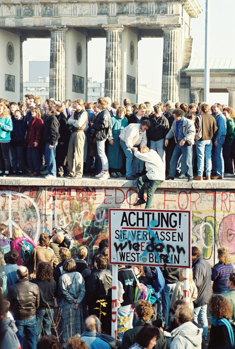 "Wilde Zeiten. Das letzte Jahr der DDR" am 01.10.2026 im 3SAT